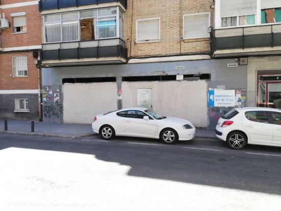 SE VENDE LOCAL COMERCIAL EN CL CHIMBO Nº 2 - Madrid - Madrid - MADRID