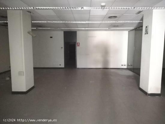 SE VENDE LOCAL COMERCIAL EN CL CHIMBO Nº 2 - Madrid - Madrid - MADRID