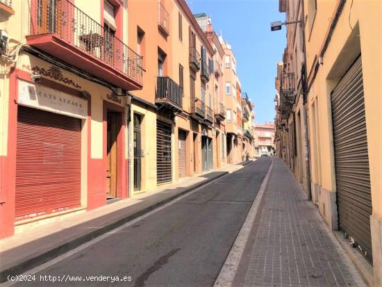 Local en venda al centre - BARCELONA