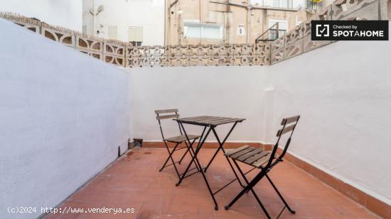 Habitación con terraza en apartamento de 5 dormitorios en El Pla del Real, Valencia - VALENCIA