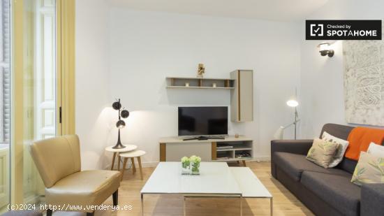 Hermoso apartamento de 2 dormitorios en alquiler en Centro - MADRID