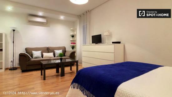 Apartamento estudio amueblado en alquiler en Salamanca - MADRID