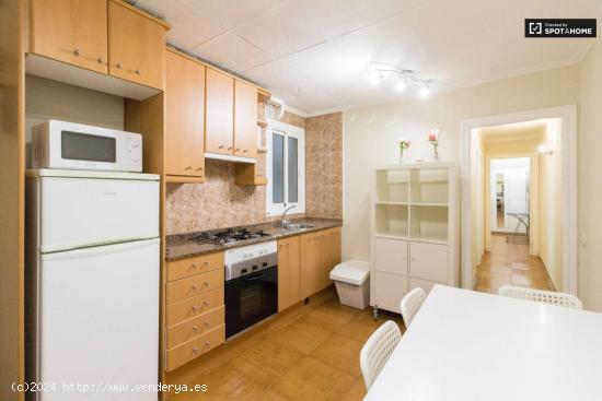  Apartamento de 2 dormitorios en alquiler en Poblenou - BARCELONA 