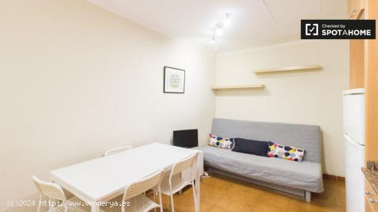 Apartamento de 2 dormitorios en alquiler en Poblenou - BARCELONA