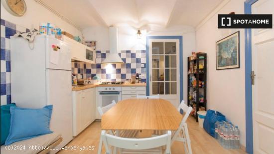 Apartamento de 3 dormitorios en alquiler en L'Esquerra de l'Eixample - BARCELONA