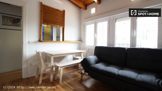 Apartamento contemporáneo de 2 habitaciones en alquiler en Centro - MADRID