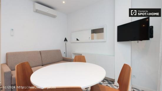 Apartamento de 1 dormitorio en alquiler en Sagrada Familia - BARCELONA