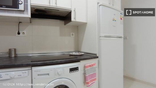 Apartamento de 3 dormitorios en alquiler en Puerta del Ángel - MADRID