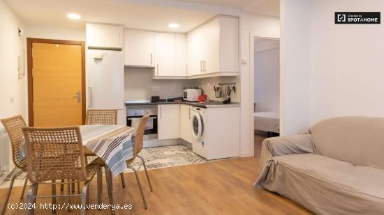  Moderno apartamento de 3 dormitorios en alquiler en Aluche, Madrid - MADRID 