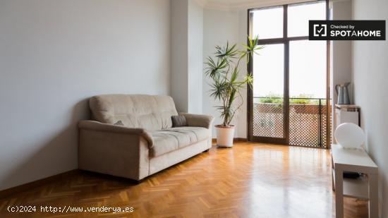 Tidy apartamento de 2 dormitorios en alquiler en Gràcia - BARCELONA