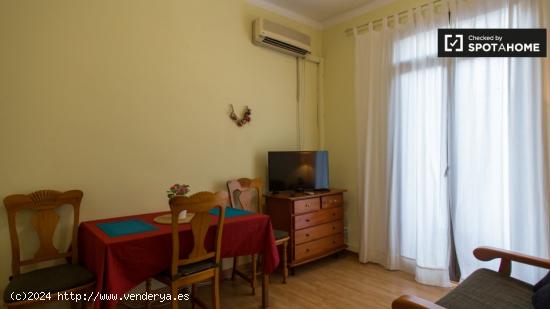 Cómodo apartamento de 3 dormitorios en alquiler en Poble-sec - BARCELONA