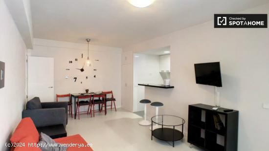 Amplio apartamento de 1 dormitorio en alquiler en Lavapiés - MADRID