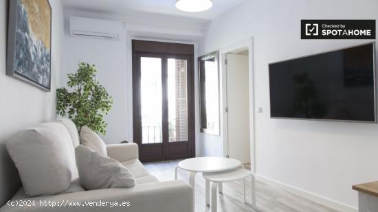 Apartamento de 1 dormitorio de moda en alquiler en Malasaña - MADRID