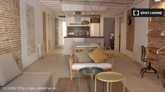 Apartamento de 2 dormitorios en alquiler en El Raval - BARCELONA