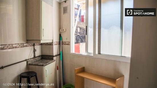 Apartamento de 3 dormitorios en alquiler en Poblats Marítims - VALENCIA