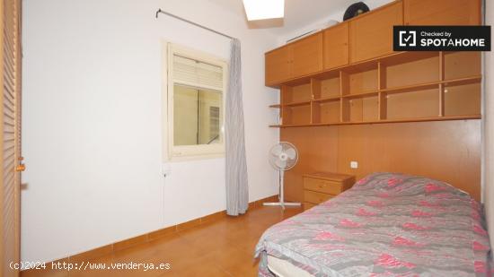 Gran habitación en alquiler en acogedor apartamento de 3 dormitorios en La Dreta de l'Eixample - BA