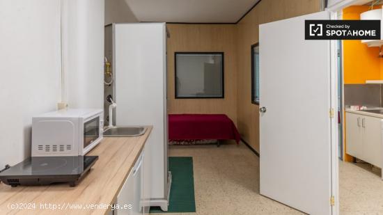 Bonito estudio en alquiler en Vila Olímpica. - BARCELONA