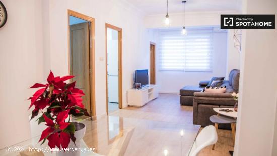 Elegante apartamento de 3 dormitorios en alquiler en La Saïdia - VALENCIA