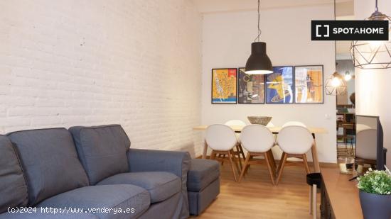 Airy apartamento en alquiler de 2 dormitorios cerca de la playa en La Barceloneta - BARCELONA