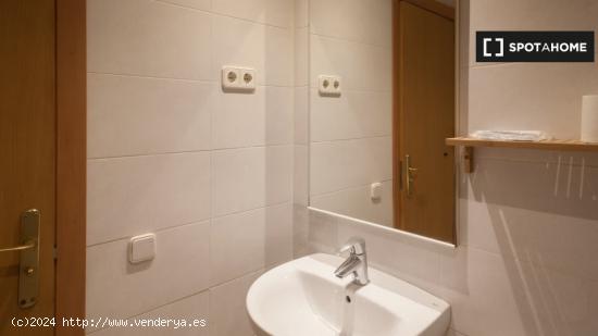 Apartamento contemporáneo de 2 dormitorios en alquiler en Barri Gòtic - BARCELONA