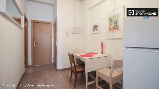 Elegante apartamento de 2 dormitorios en alquiler en L'Esquerra de l'Eixample - BARCELONA