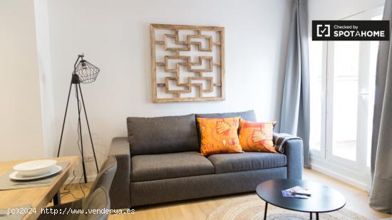 Impresionante apartamento de 1 dormitorio con balcón en alquiler en Gràcia - BARCELONA