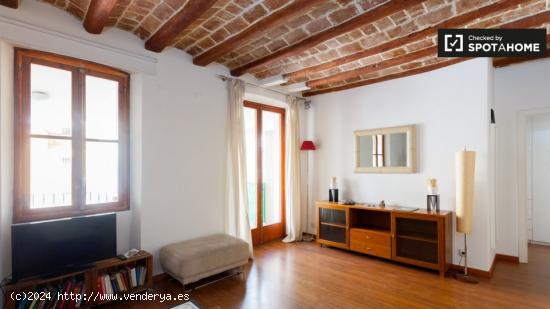 Encantador apartamento de 2 dormitorios en alquiler en El Raval - BARCELONA