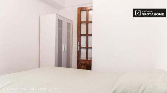 Apartamento de 5 habitaciones en Russafa - VALENCIA