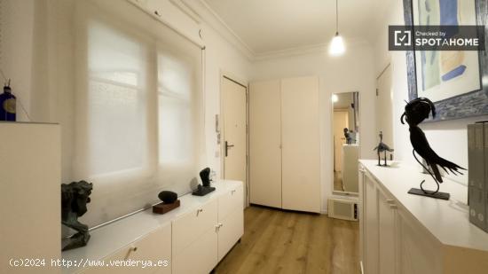 Adorable estudio en alquiler en Sarrià-Sant Gervasi - BARCELONA