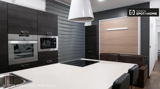 Slick apartamento de 2 dormitorios en alquiler en Centro - MADRID