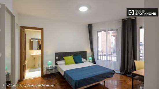 Acogedora habitación con cama individual en alquiler en Madrid Centro - MADRID