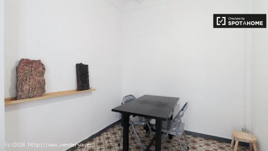 Elegante apartamento estudio en alquiler cerca del metro en el centro de Ciutat Vella - BARCELONA