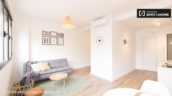 Elegante apartamento de 1 dormitorio con aire acondicionado en alquiler en Tetuán - MADRID