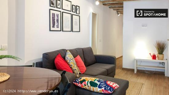 Hip apartamento de 3 dormitorios en alquiler en Barri Gòtic - BARCELONA