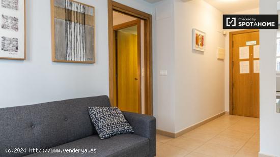 Elegante apartamento de 1 dormitorio en alquiler en Ciutat Vella - VALENCIA