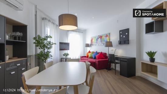 Hermoso apartamento de 2 dormitorios en alquiler en atocha. - MADRID