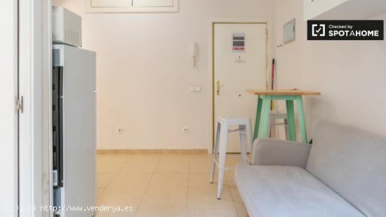 Apartamento de 1 dormitorio en alquiler en Centro - MADRID