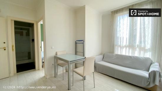 Apartamento minimalista de 1 dormitorio en alquiler en L'Eixample - VALENCIA