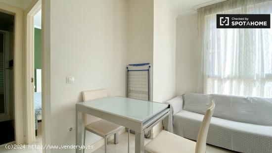 Apartamento minimalista de 1 dormitorio en alquiler en L'Eixample - VALENCIA