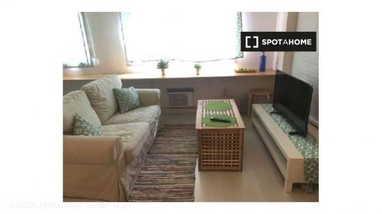 Cómodo apartamento de 1 dormitorio en alquiler en Camins al Grau, Valencia - VALENCIA