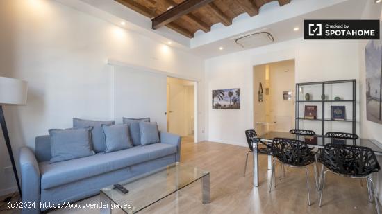 Elegante apartamento de 2 dormitorios en alquiler en El Raval - BARCELONA