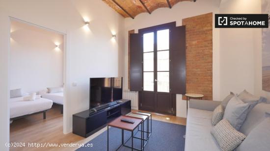 Moderno apartamento de 2 dormitorios en alquiler en L'Eixample - BARCELONA