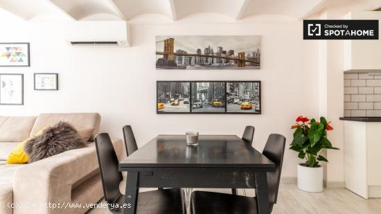 Elegante apartamento de 1 dormitorio en alquiler en El Raval - BARCELONA