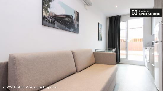 Apartamento de 1 dormitorio con terrazas en alquiler cerca de la Sagrada Familia, Gràcia - BARCELON