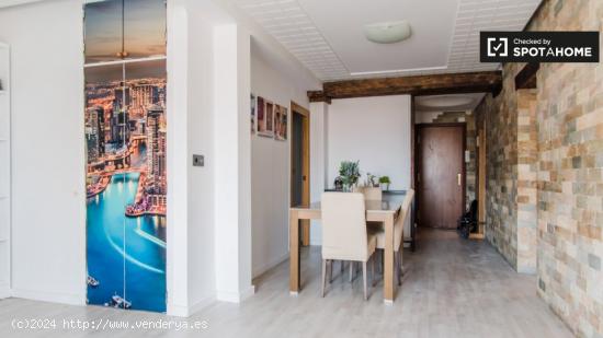 Luminoso apartamento de 1 dormitorio en alquiler cerca de Platja del Cabanyal en Algirós - VALENCIA