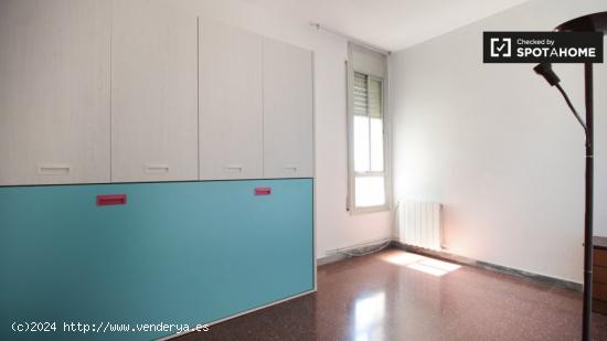 Habitación compacta en alquiler en el Besòs i el Maresme - BARCELONA