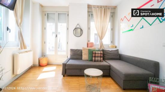 Precioso apartamento de 1 dormitorio en alquiler en Centro - MADRID