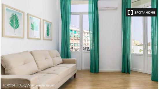 Moderno apartamento de 3 dormitorios en alquiler cerca del mar en Poblats Marítims - VALENCIA