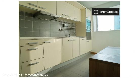 Apartamento panorámico de 2 dormitorios en alquiler en L'Hospitalet de Llobregat - BARCELONA