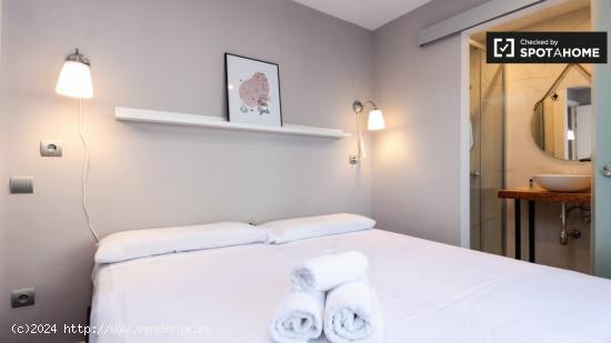 Bonito apartamento de 1 dormitorio con terraza en alquiler cerca del metro en Sant Andreu - BARCELON